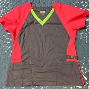 Wonderwink scrub top